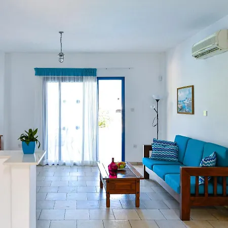 Villa Azzurro Holiday Estia By Sanders Peyia